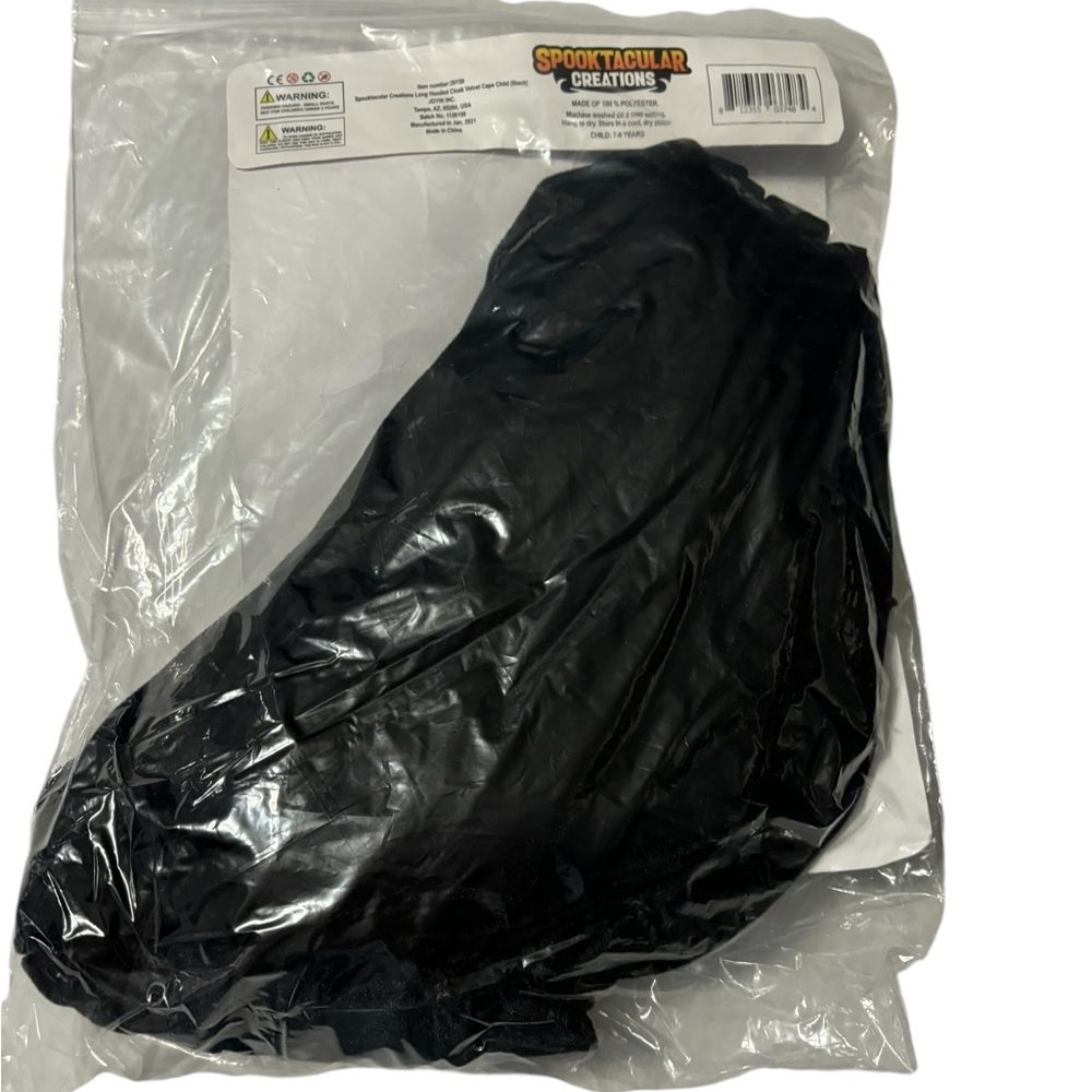 NWOT Kids 7-9 Years Black Velvet Hooded Cloak Unisex Cape Spooktacular Creations - Picture 2 of 2